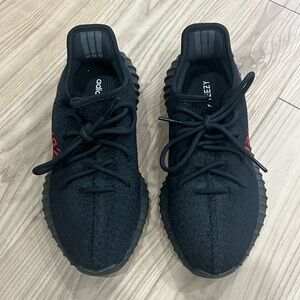 Yeezy Boost 350 V2 Bred